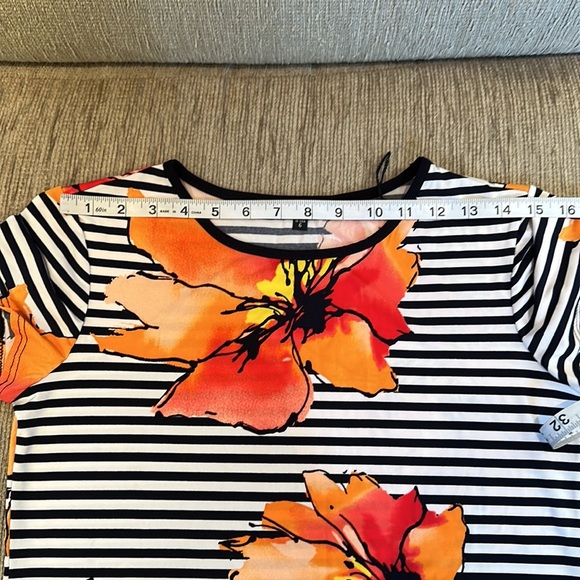 Tiana B Dress Printed Minidress bold floral and striped shirt sleeve lightweight - Picture 10 of 14